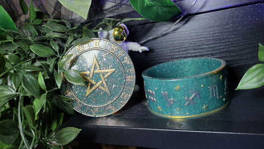 Nebula Witch Zodiac Altar Set – Bowl + Pentacle Lid