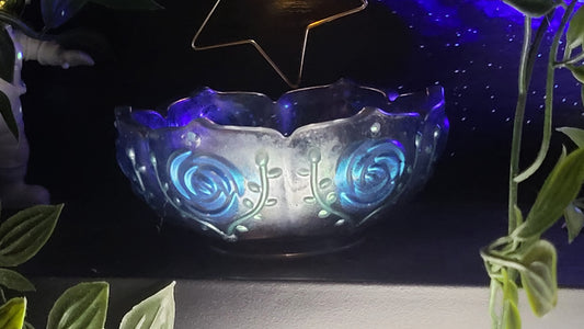 Midnight Bloom Resin Bowl