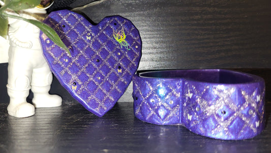 Faeheart Keepsake Box – Hand-Cast Resin Heart with Lattice Glitter + Holo Butterflies